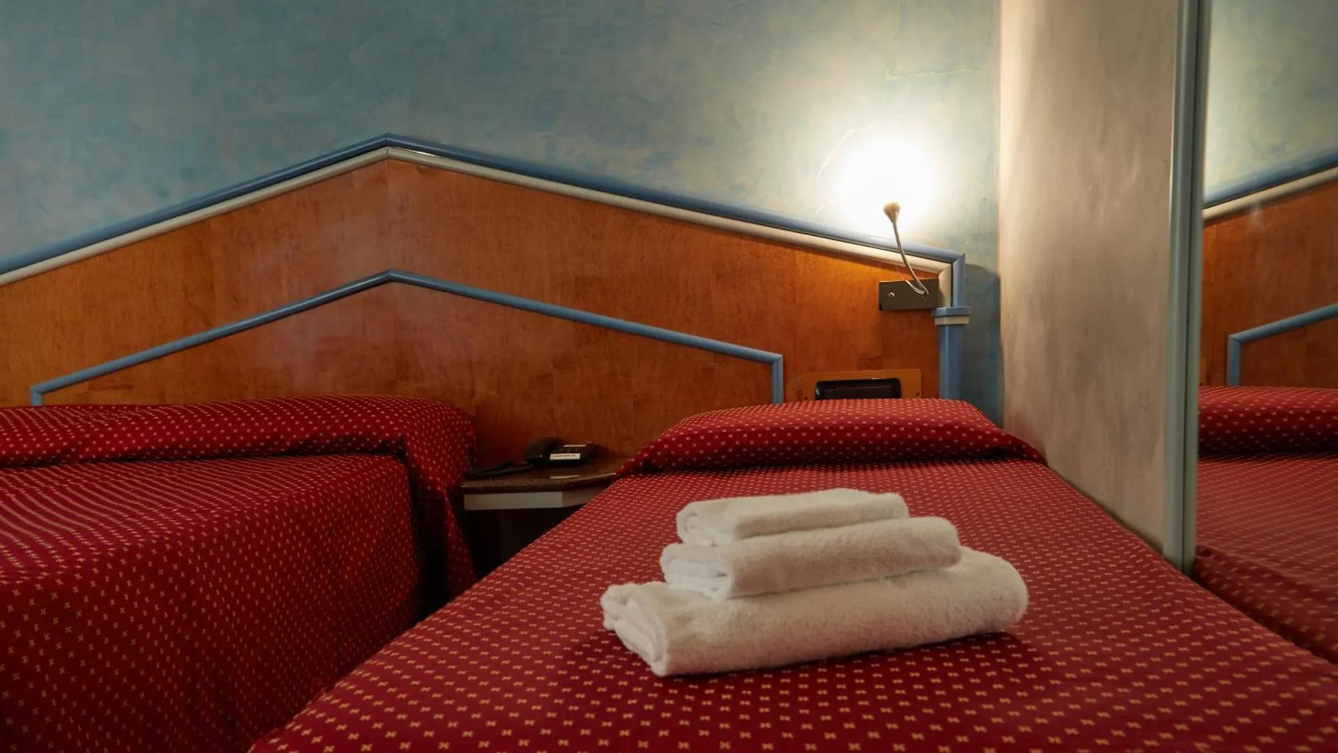 ***  Hotel Lido Milan Italie