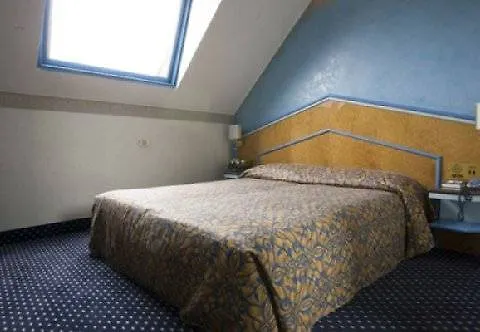 מילאנו Hotel Lido איטליה